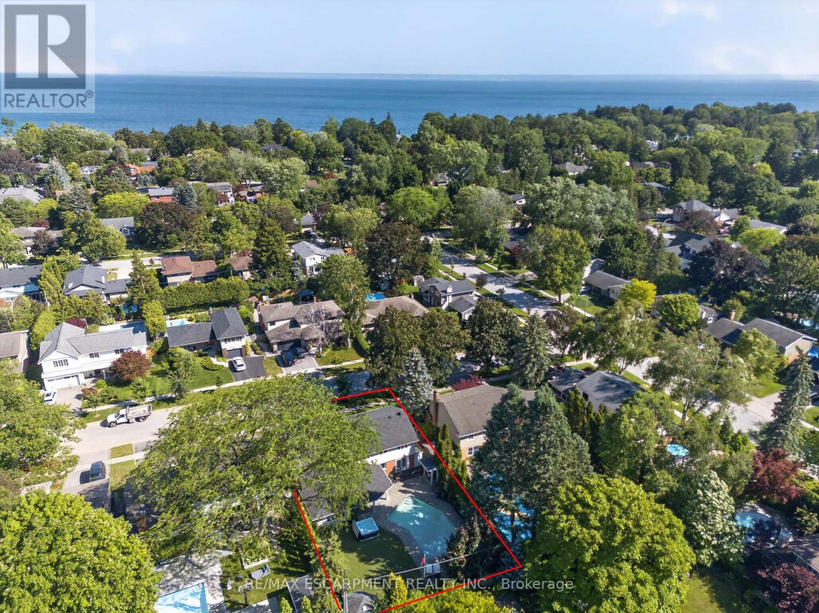 4461 TREMINEER AVENUE - 34