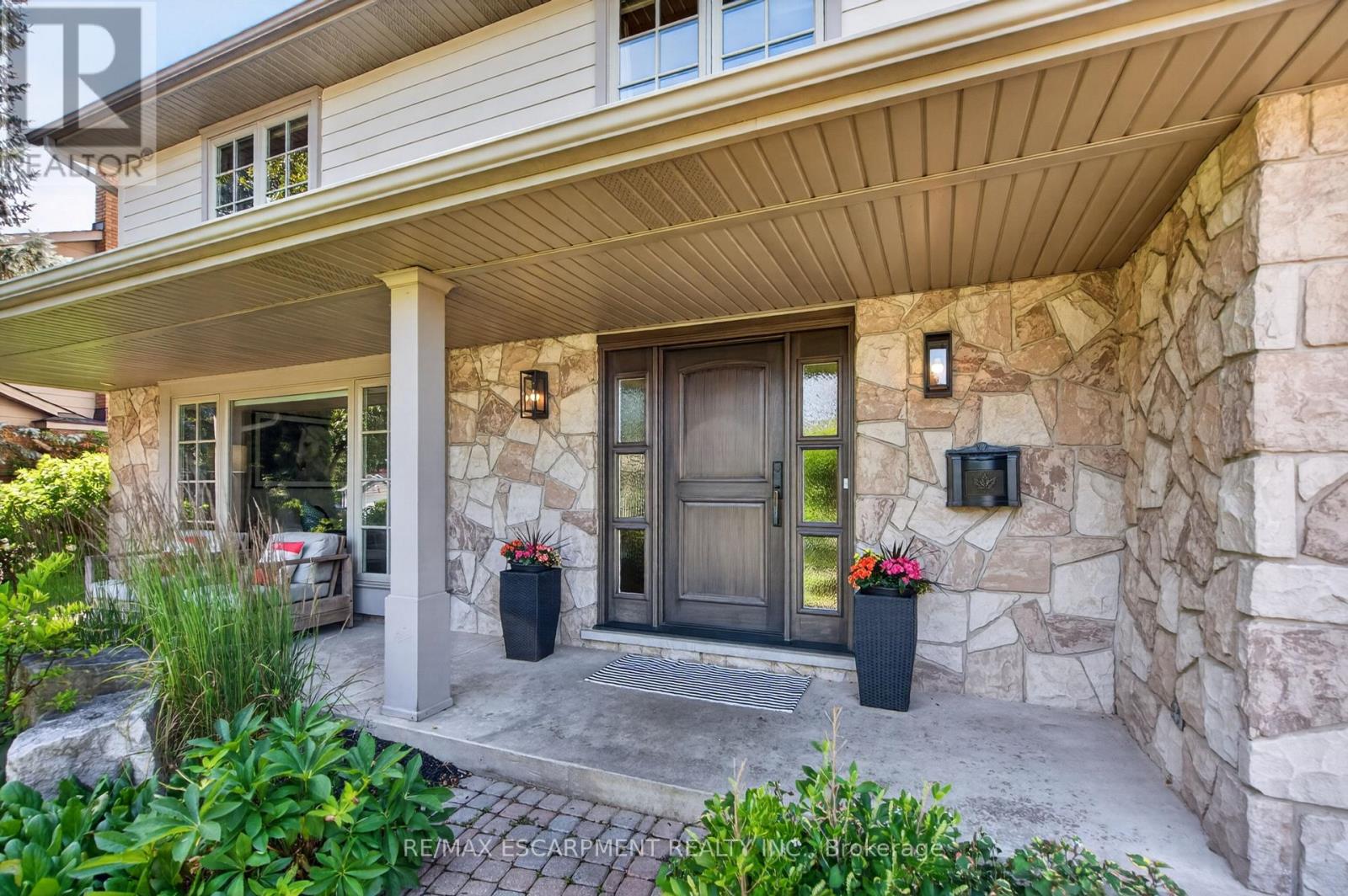 4461 TREMINEER AVENUE - 5