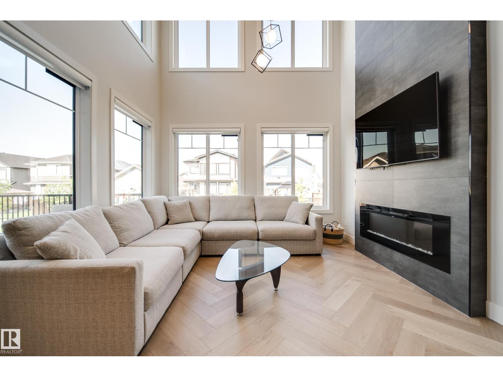 30 BAKER ST - 23