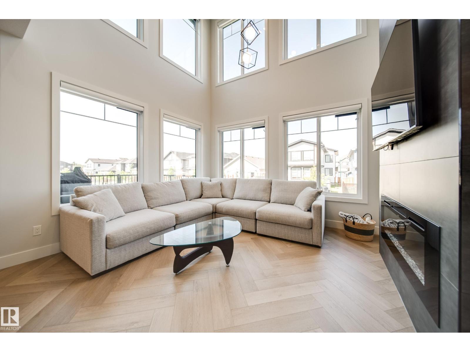 30 BAKER ST - 25