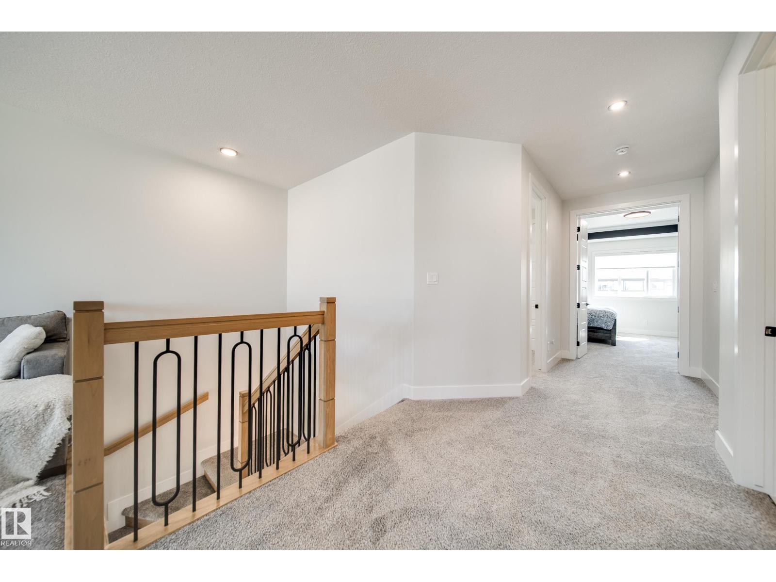 30 BAKER ST - 31