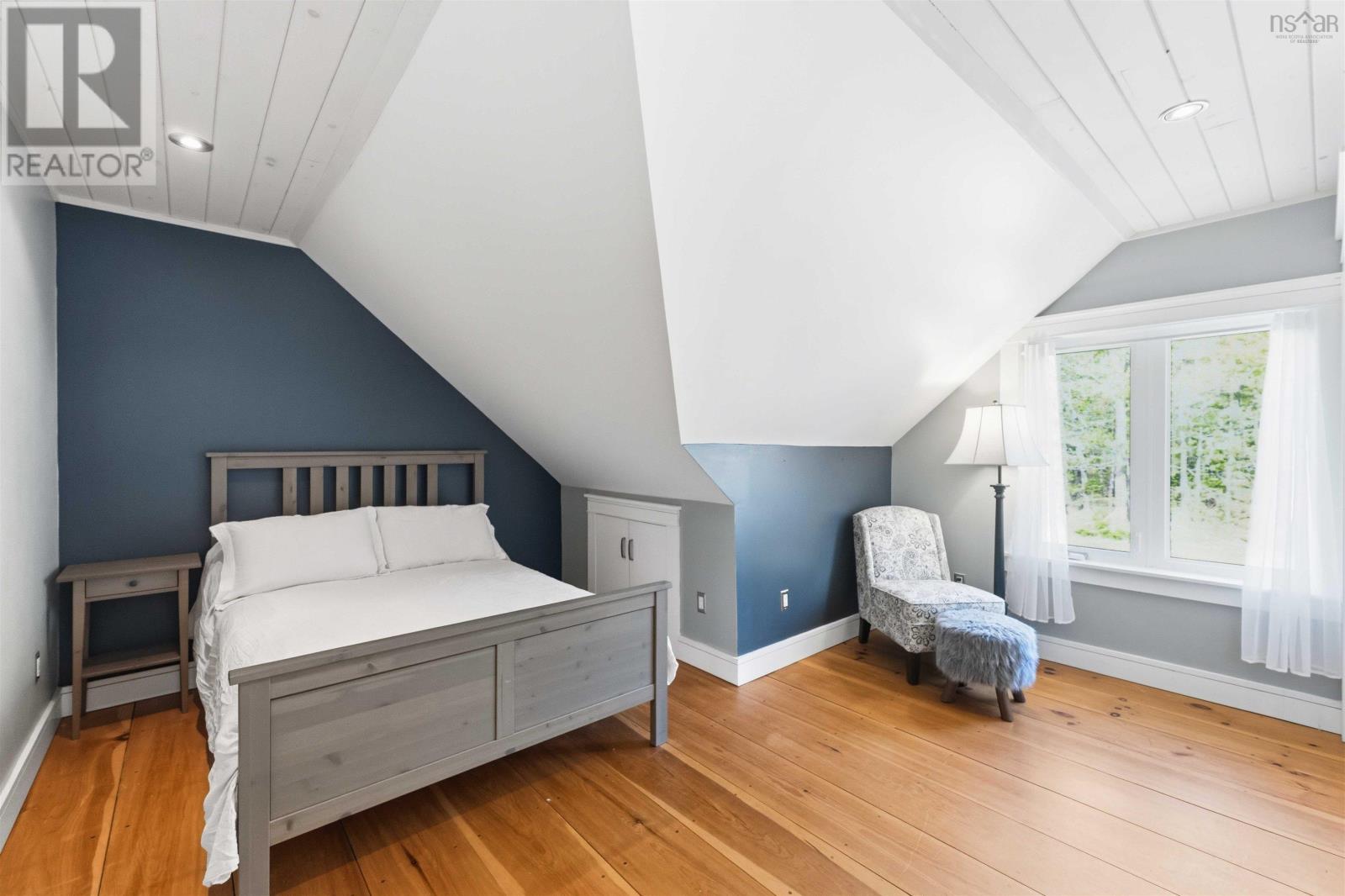 4039 & 4041 Sissiboo Road - 31