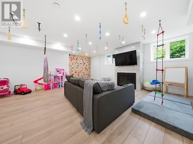 1218 Belmont Drive - 35