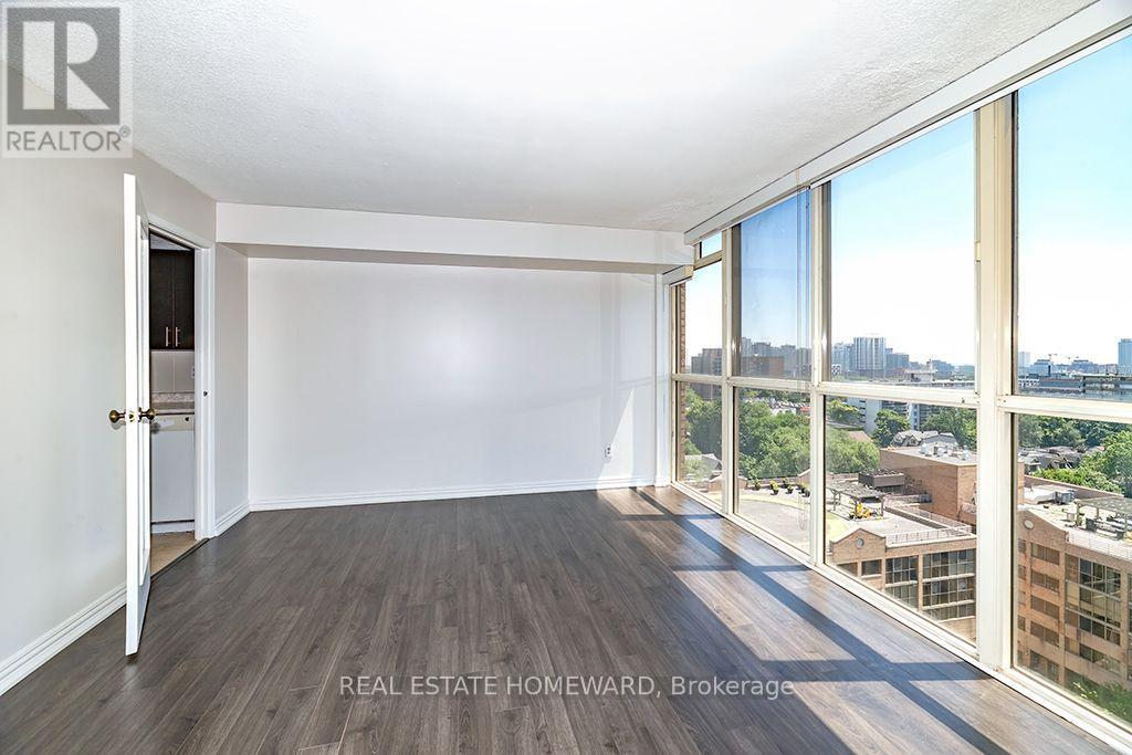 ##1210 15 MAITLAND PLACE - 13