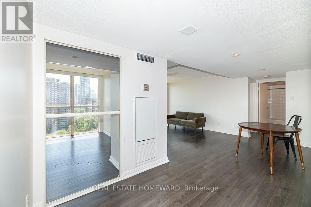 ##1210 15 MAITLAND PLACE - 9
