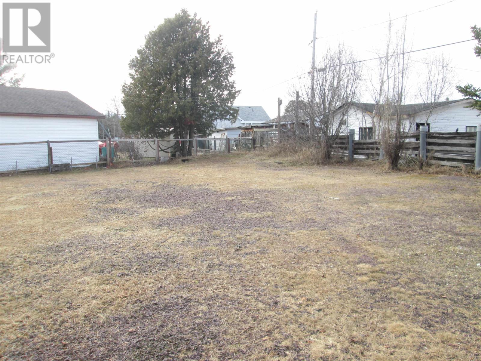 119 WILLOW PLACE - 5