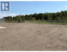 52 Progress Drive, St  Stephen, NB E3L5Y9 Photo 24