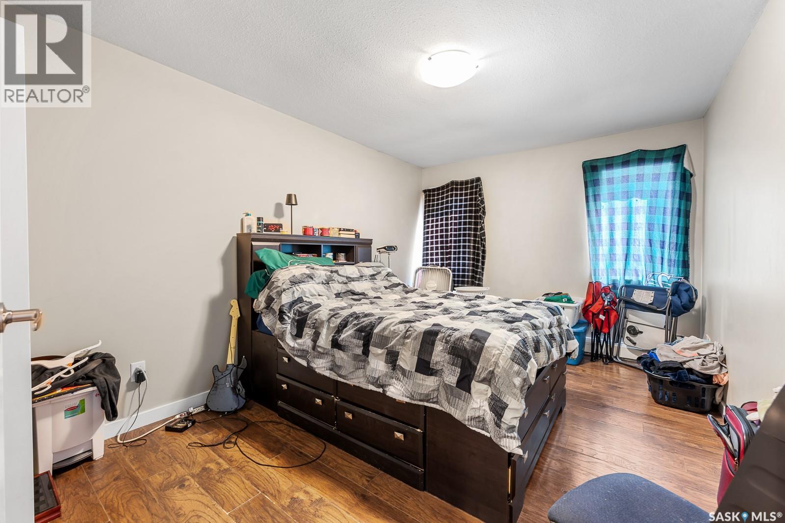 A&B 683 GARNET STREET - 12