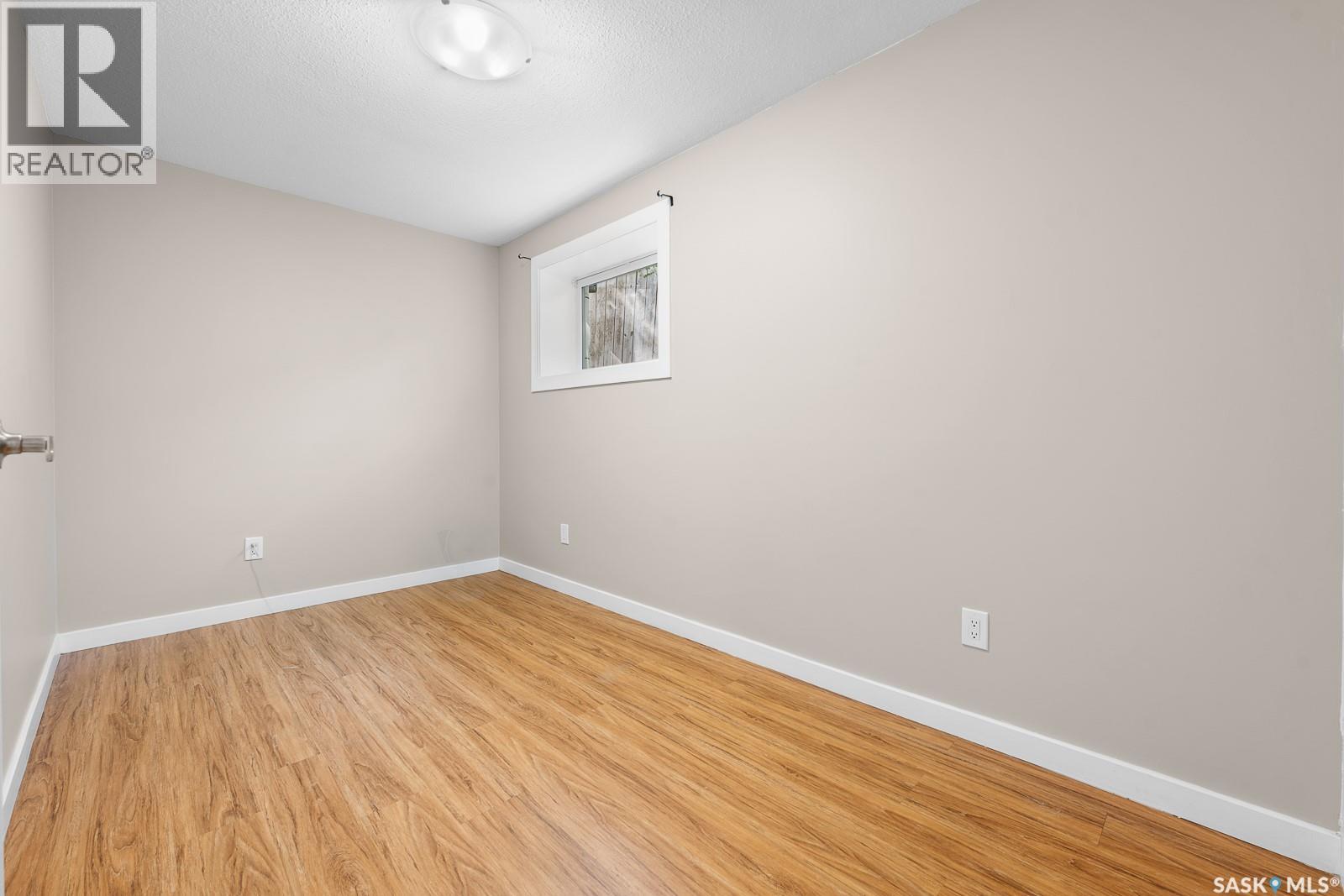 A&B 683 GARNET STREET - 20