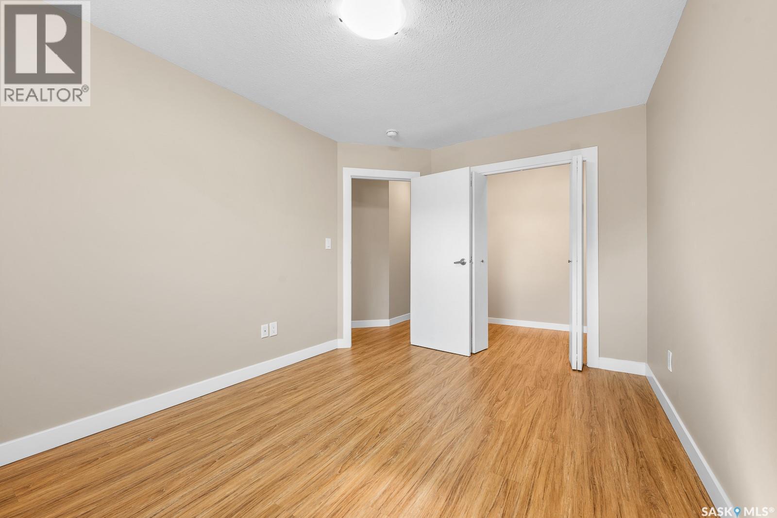 A&B 683 GARNET STREET - 24