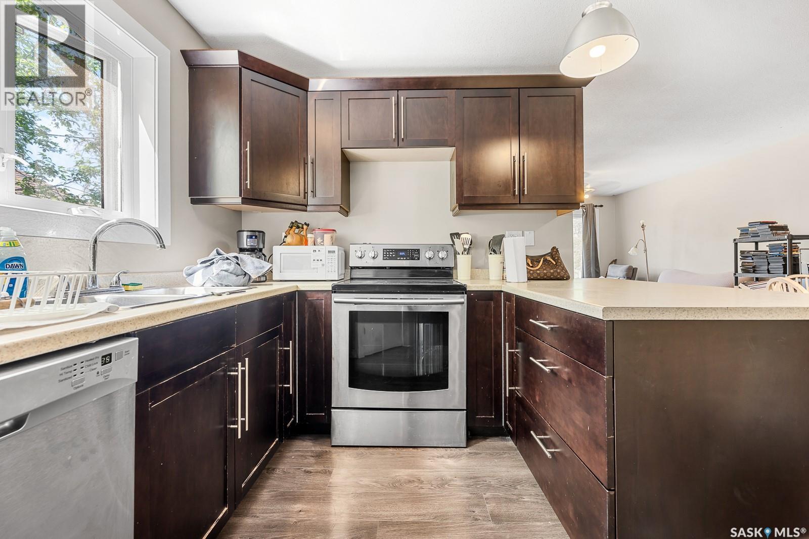 A&B 683 GARNET STREET - 9