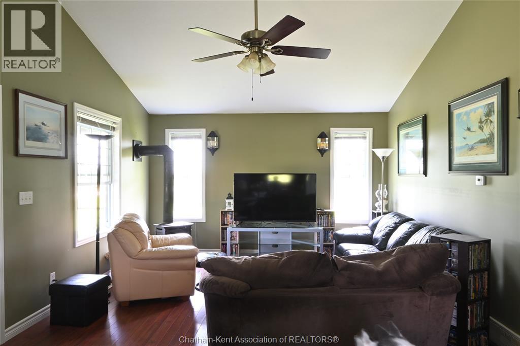 46 Kent STREET - 5