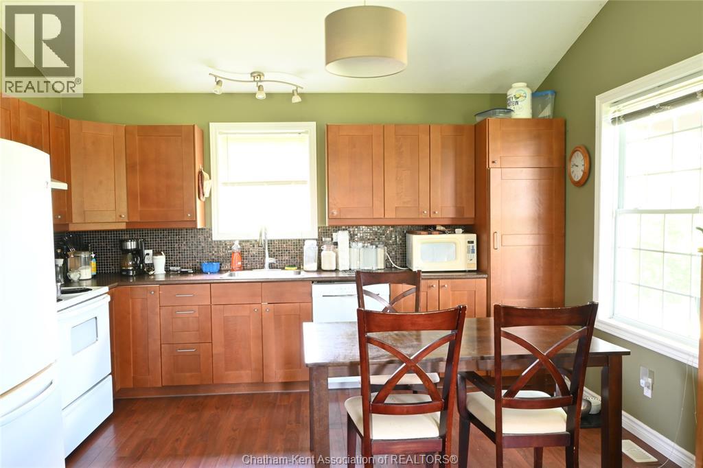46 Kent STREET - 7