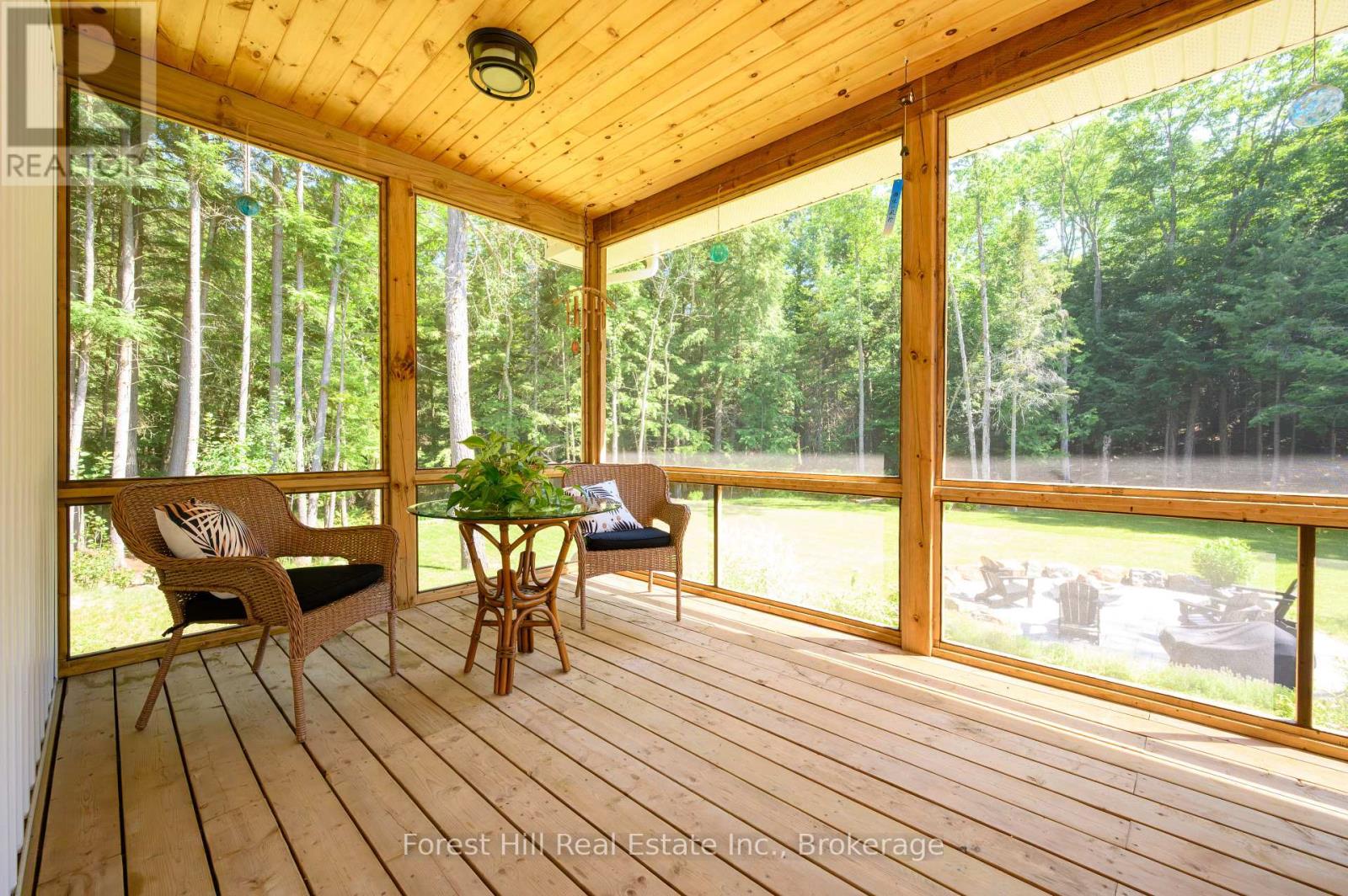 315 NORTH FOX LAKE ROAD W - Image 16