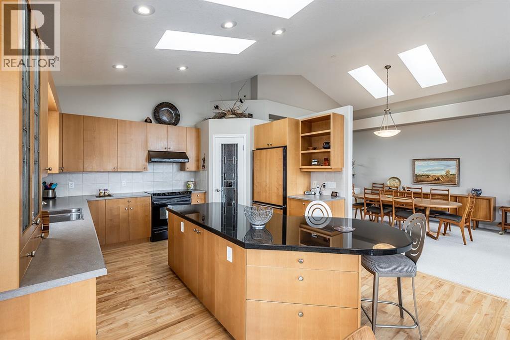 28 Chinook Place SW - 19