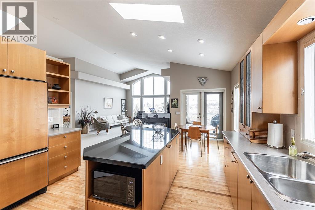 28 Chinook Place SW - 22