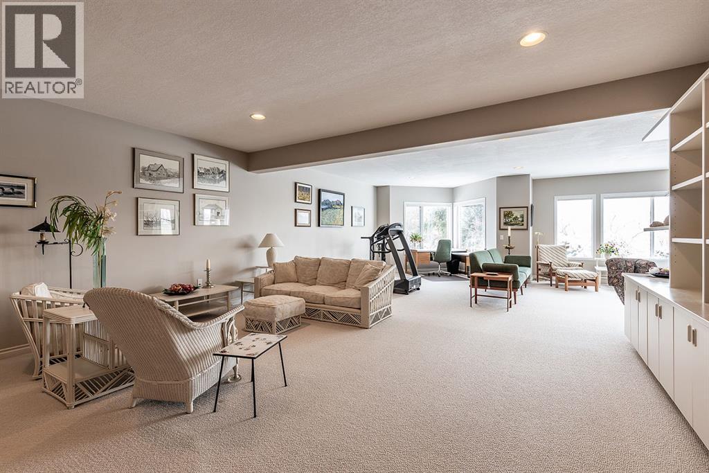 28 Chinook Place SW - 33