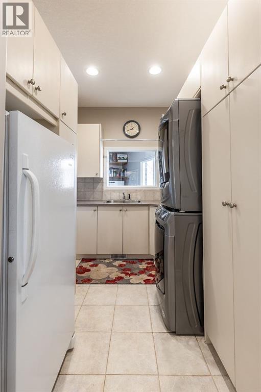 28 Chinook Place SW - 6