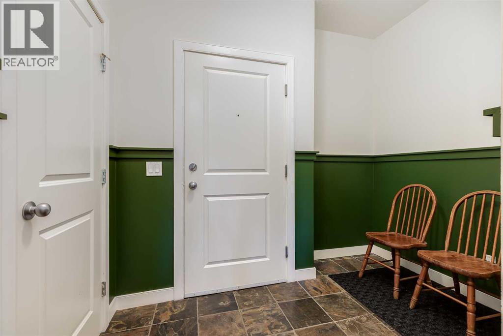 #206 1818 14 Street SW - 17