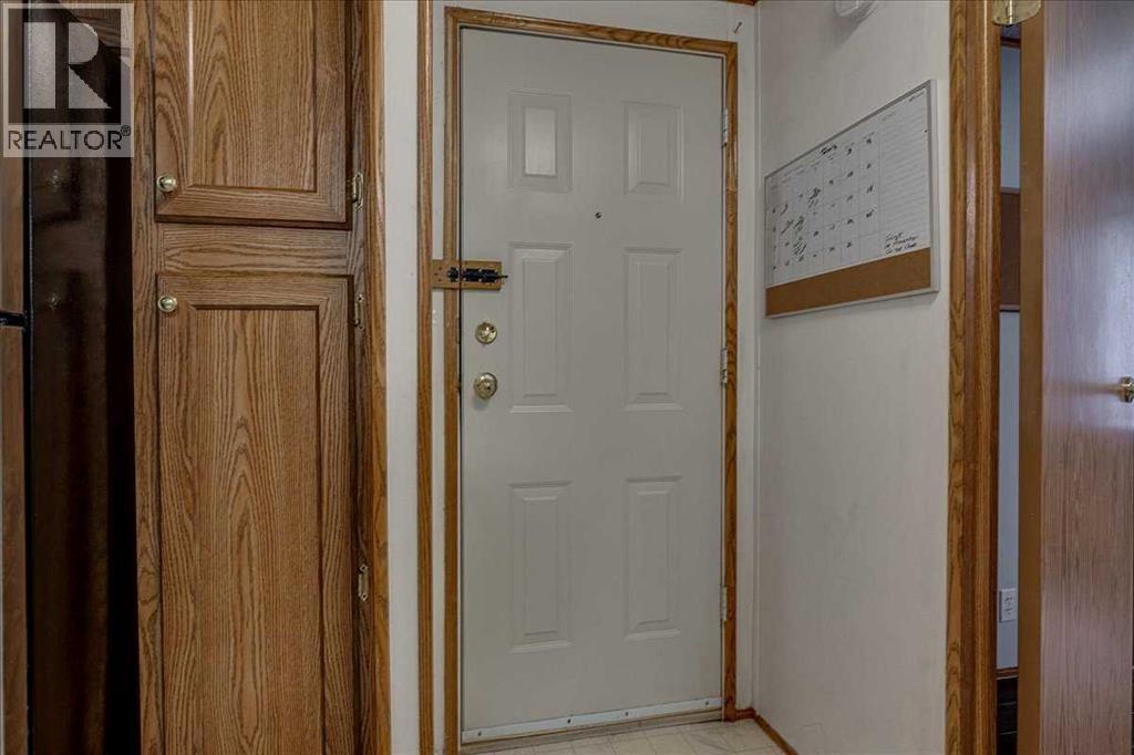 #440, 37543 England Way - 17