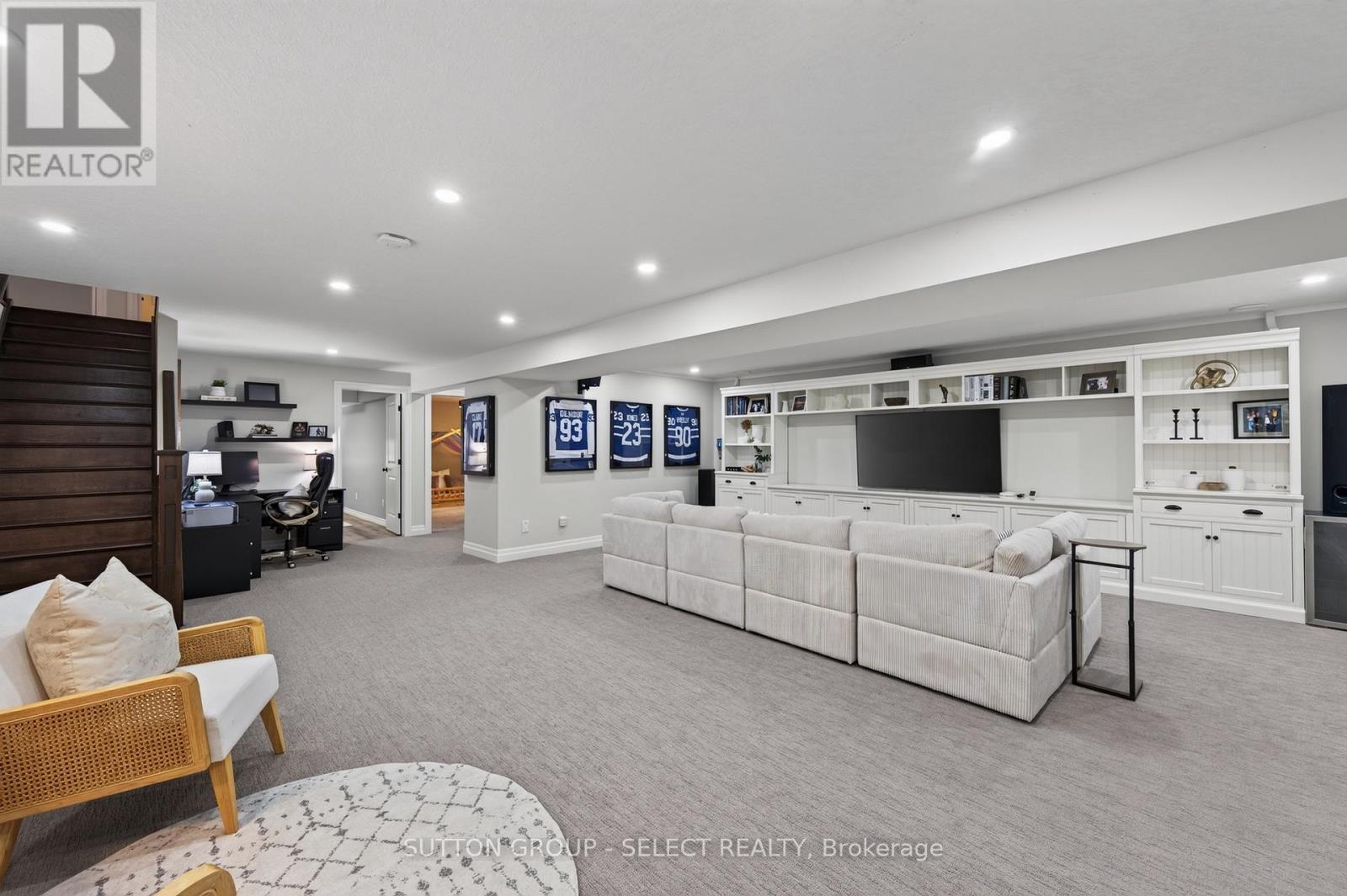 14 MAYAPPLE CRESCENT - Image 30