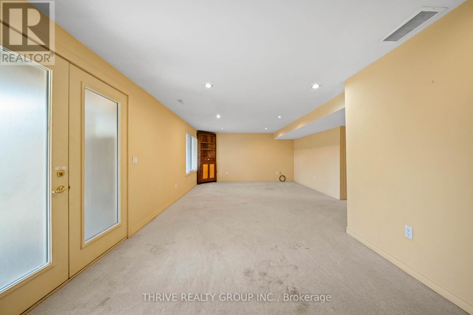 #3 1574 RICHMOND STREET - Image 28