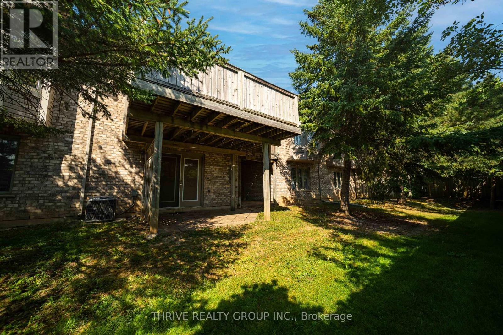#3 1574 RICHMOND STREET - Image 37