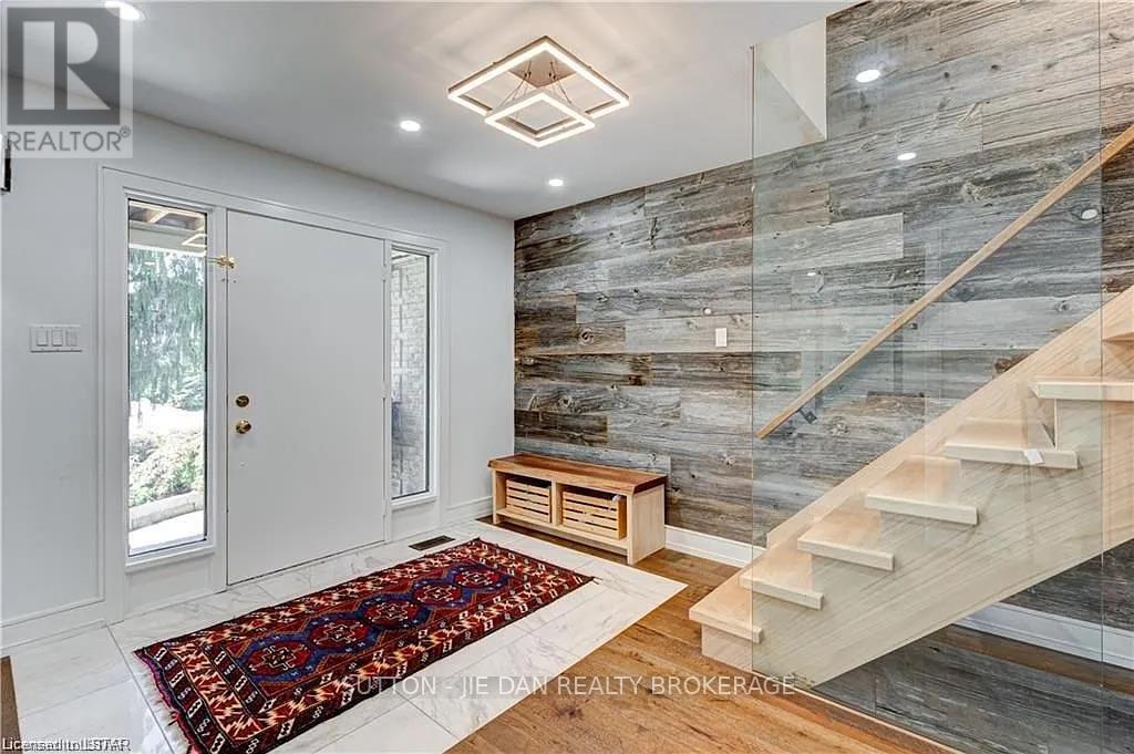 1027 FLINTLOCK COURT - 12