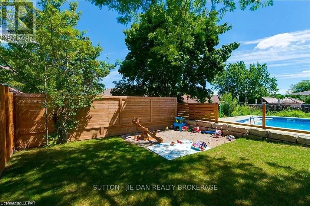 1027 FLINTLOCK COURT - 21