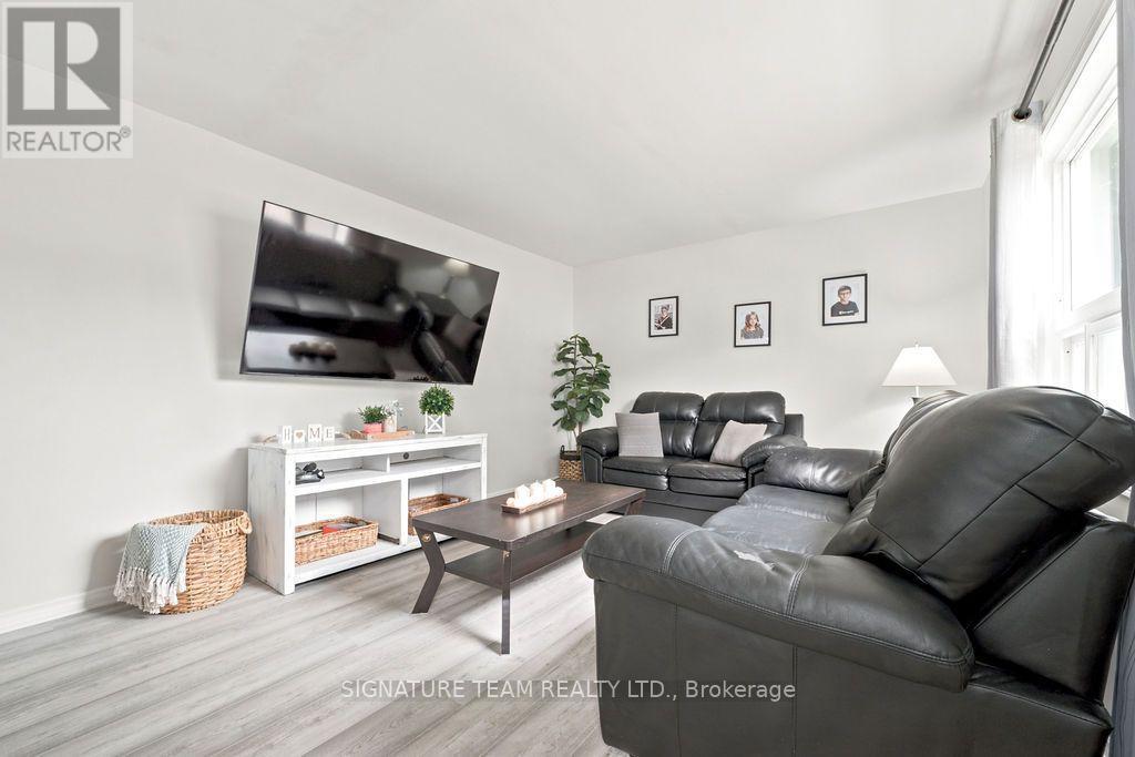260 FRASER STREET - 18