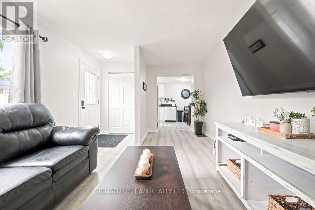 260 FRASER STREET - 21