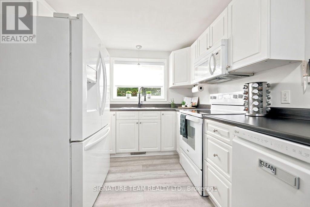260 FRASER STREET - 24