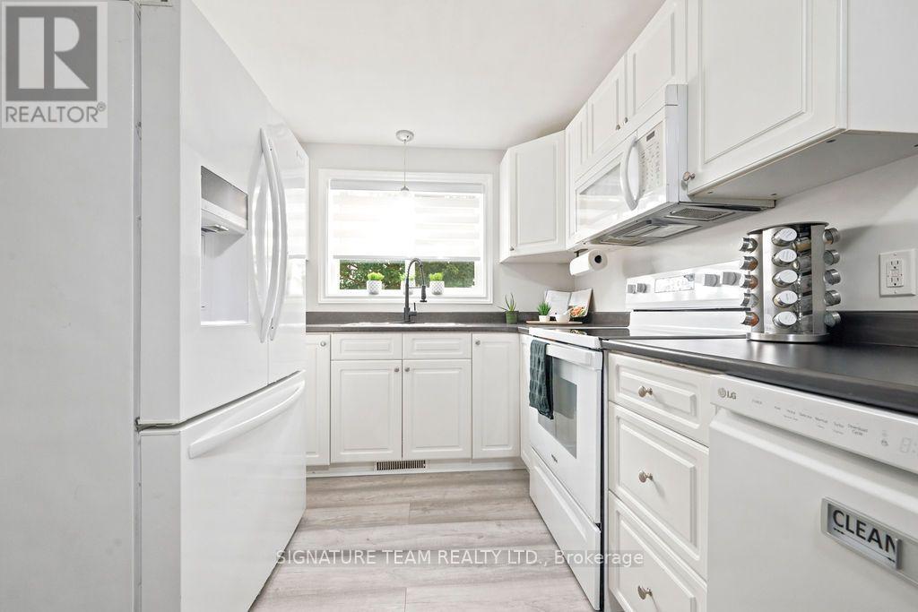 260 FRASER STREET - 28