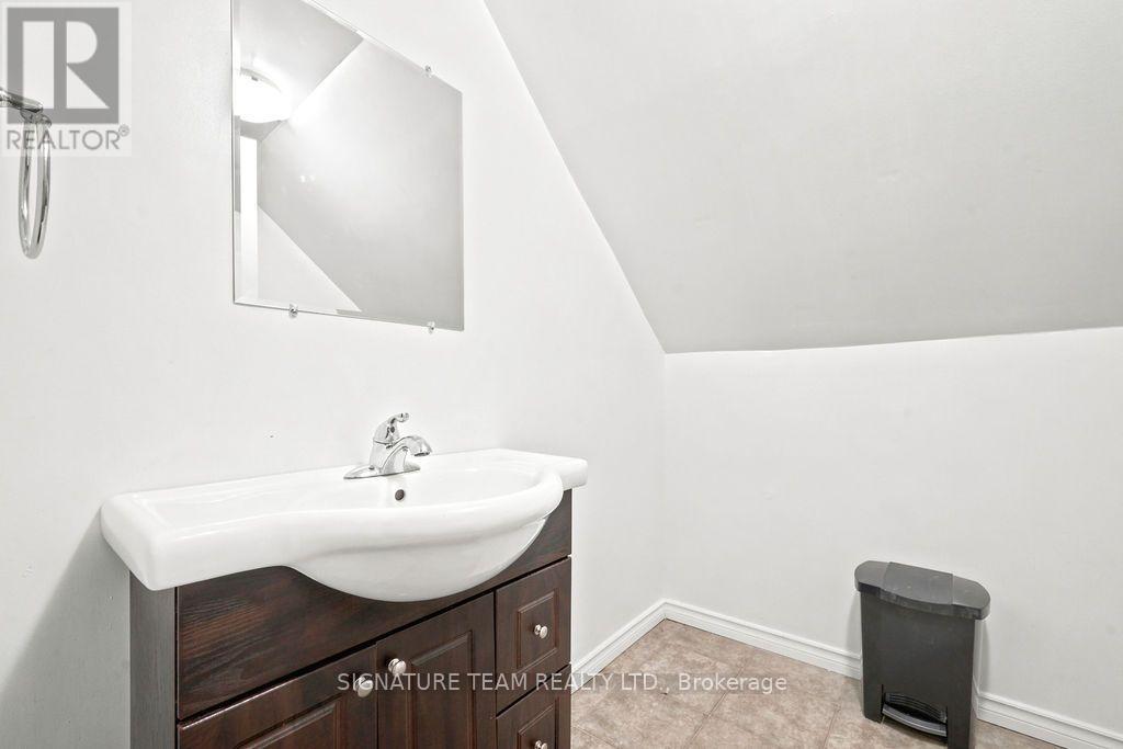 260 FRASER STREET - 36