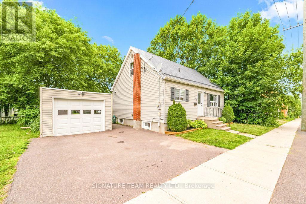 260 FRASER STREET - 4