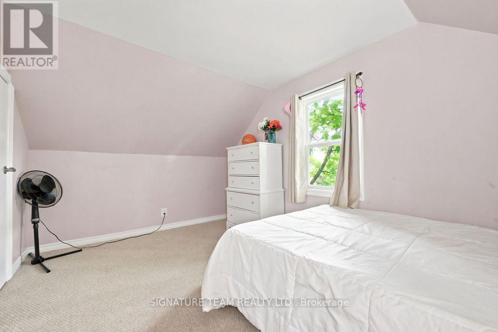 260 FRASER STREET - 41