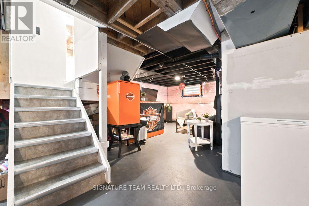 260 FRASER STREET - 43