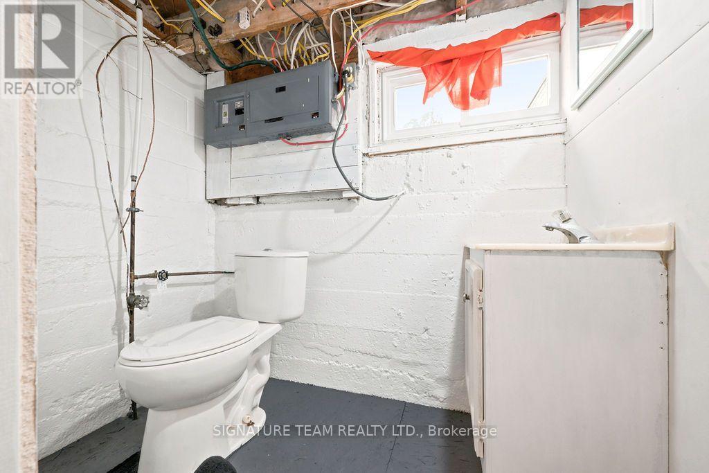 260 FRASER STREET - 49