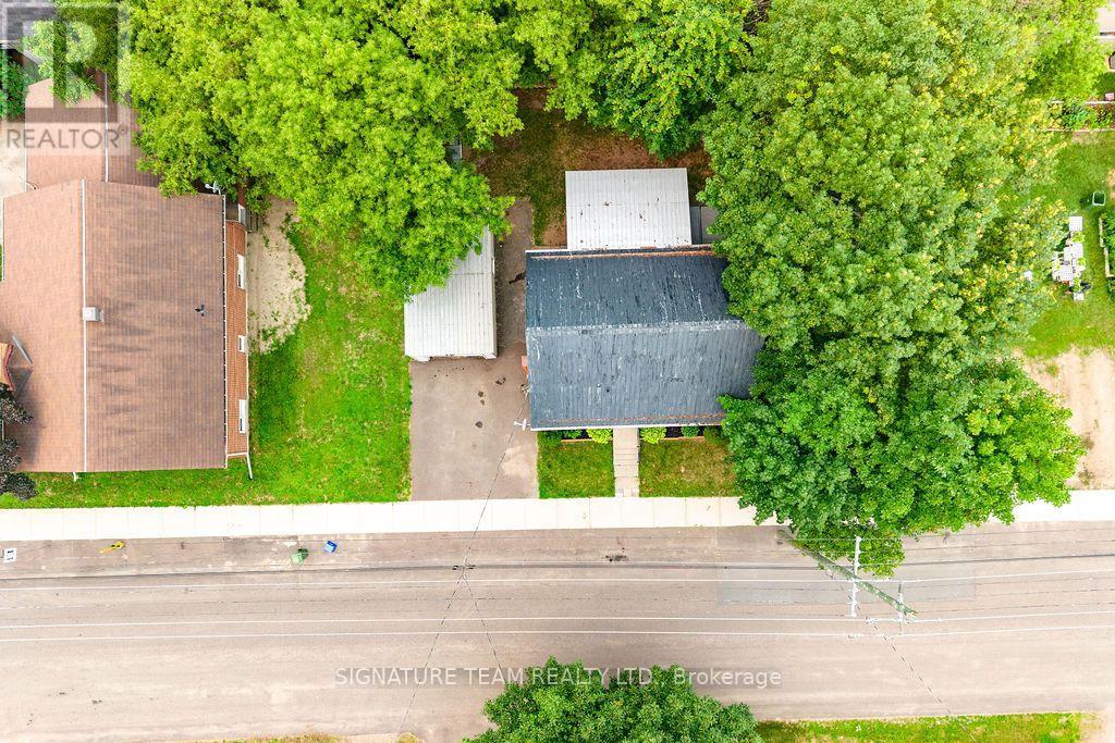 260 FRASER STREET - 6