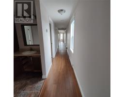 45 Main Street North thumbnail 16