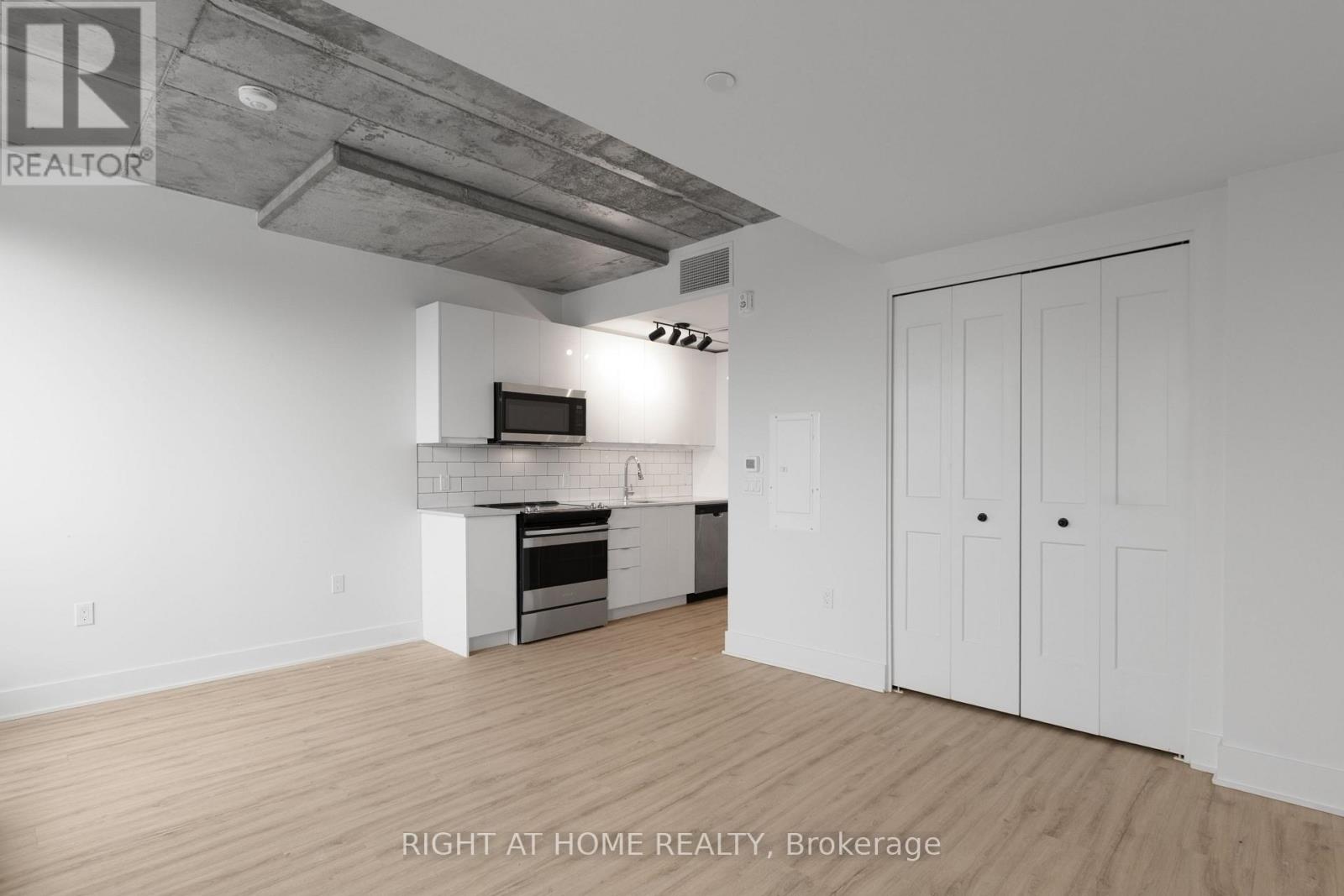 One Bedroom for Rent in Ottawa – 502 – 377 WINONA AVENUE, Ottawa – By Peter Sagos - Image 8