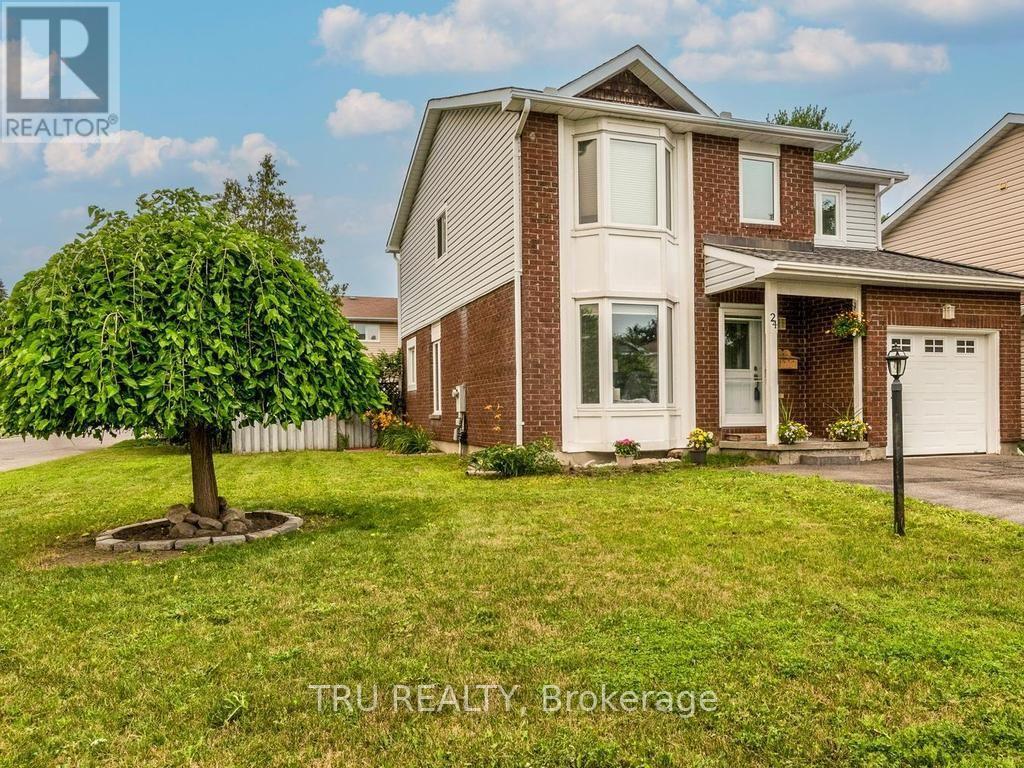 24 SOHO CRESCENT - 25