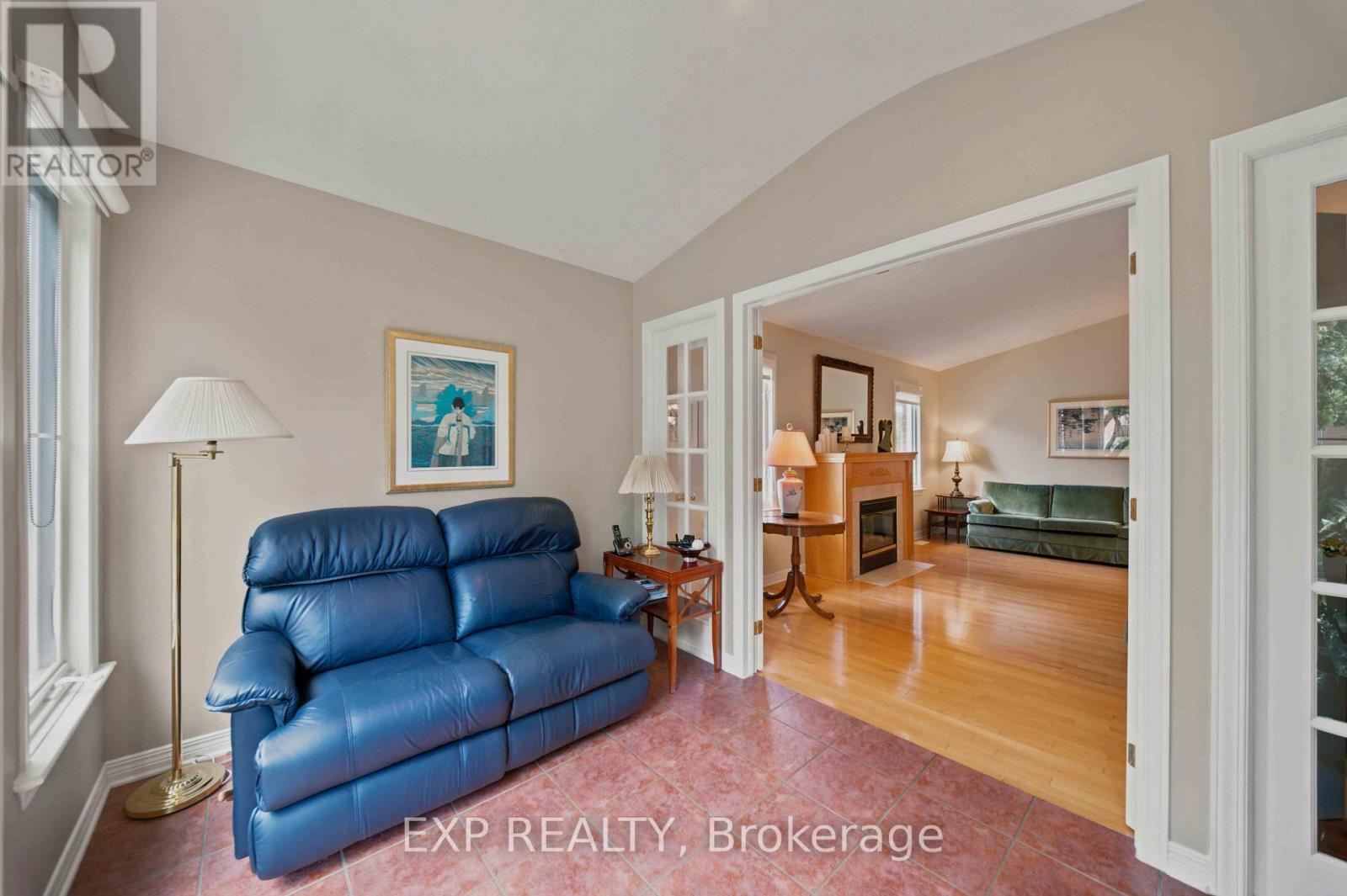 House for Rent in Ottawa – 805 HOT SPRINGS WAY, Ottawa – By Peter Sagos - Image 9