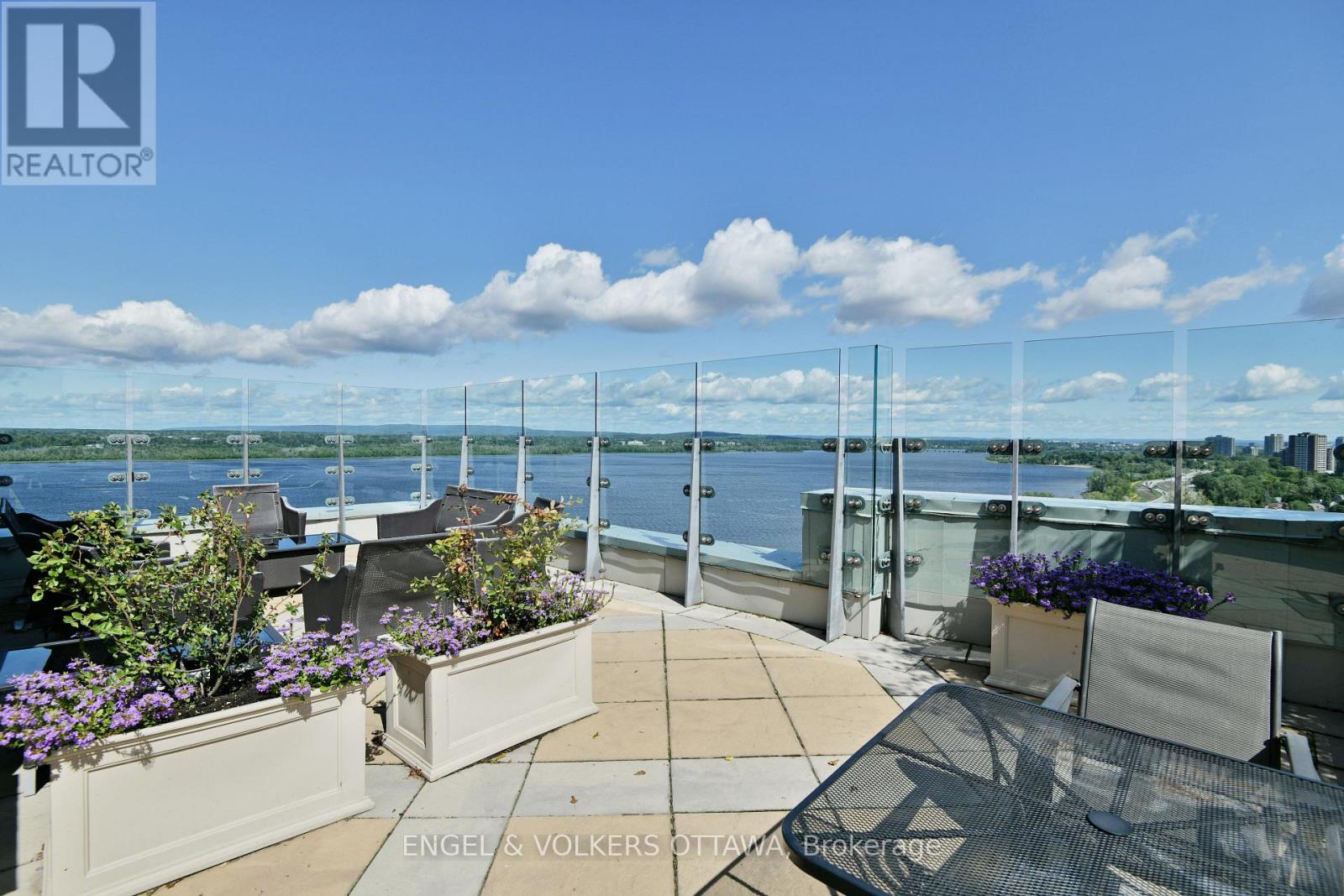 #1002 75 CLEARY AVENUE - 27