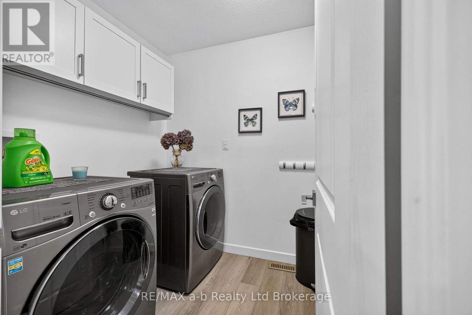 268 WILSON AVENUE - 19