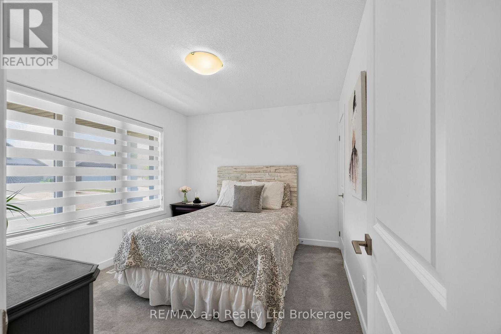 268 WILSON AVENUE - 20
