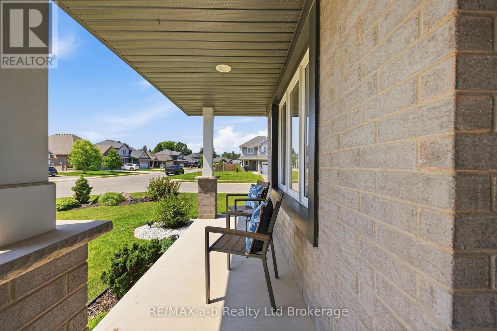 268 WILSON AVENUE - 3