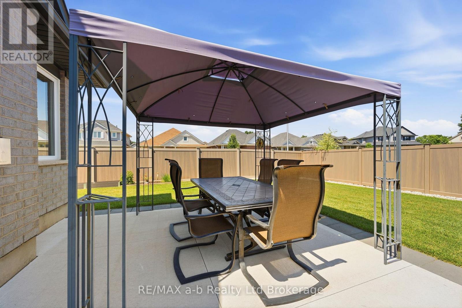 268 WILSON AVENUE - 8