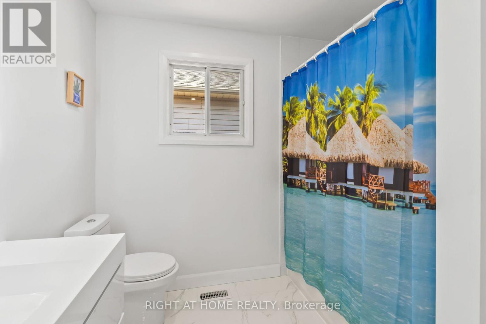 1040 BEAVER VALLEY CRESCENT - 34