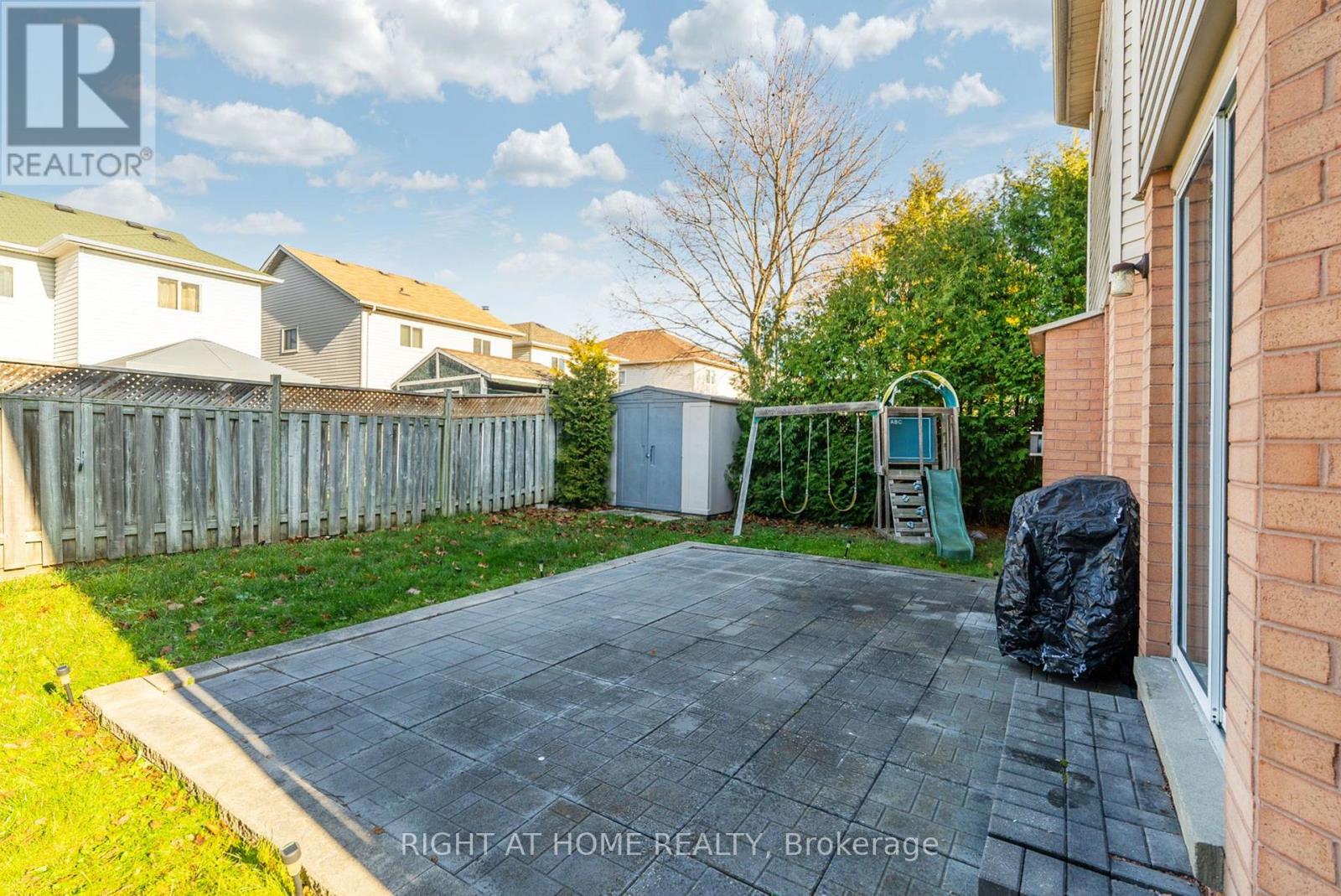 1040 BEAVER VALLEY CRESCENT - 41